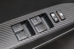 Внедорожник Toyota RAV4 2013 года, 2249000 рублей, Омск