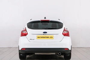 Хетчбэк Ford Focus 2012 года, 899000 рублей, Красноярск