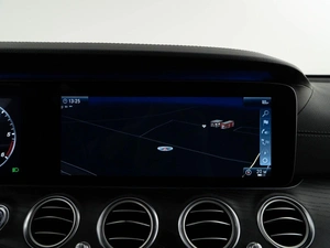 Седан Mercedes-benz E-класс 2020 года, 2975055 рублей, Москва