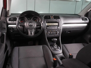 Хетчбэк Volkswagen Golf 2010 года, 849000 рублей, Воронеж