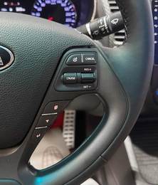 Седан Kia Cerato 2014 года, 1050000 рублей, Красноярск