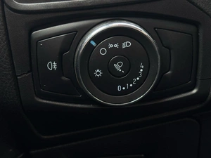 Хетчбэк Ford Focus 2012 года, 799000 рублей, Ижевск