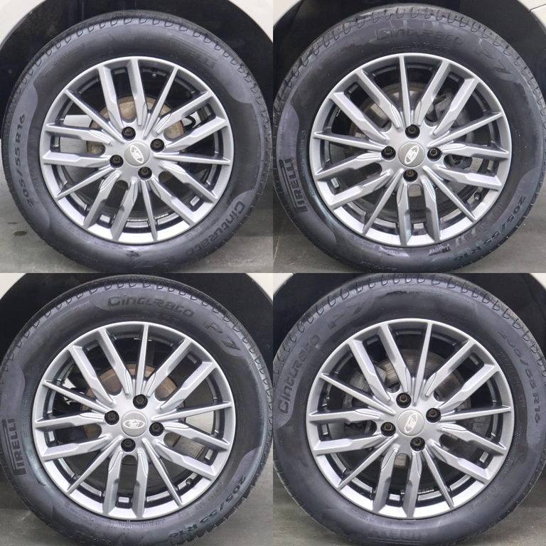 Фото