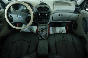 Хетчбэк ВАЗ (LADA) Kalina 2011 года, 289000 рублей, Омск