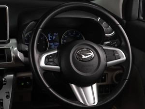 Хетчбэк Daihatsu Cast 2017 года, 769000 рублей, Тюмень