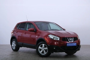 Внедорожник Nissan Qashqai 2013 года, 1349000 рублей, Омск