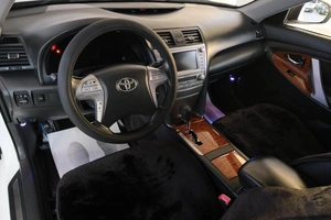 Седан Toyota Camry 2011 года, 1319000 рублей, Омск