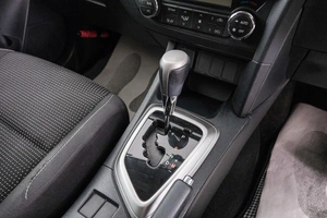 Хетчбэк Toyota Auris 2012 года, 1149000 рублей, Красноярск