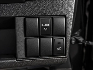 Хетчбэк Suzuki Wagon R 2011 года, 689000 рублей, Тюмень