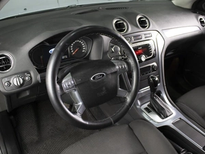 Седан Ford Mondeo 2012 года, 1200000 рублей, Омск