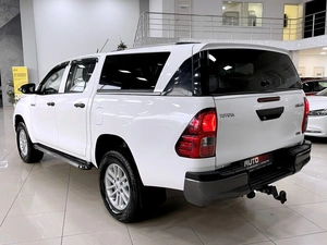 Пикап Toyota Hilux 2021 года, 4497000 рублей, Солонцы