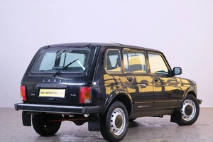 Внедорожник ВАЗ (LADA) 4x4 (Нива) 2018 года, 799000 рублей, Омск