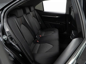 Седан Toyota Camry 2020 года, 2449999 рублей, Москва