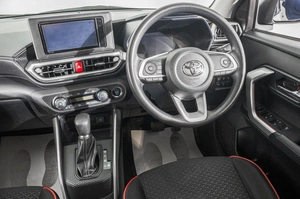 Внедорожник Toyota Raize 2020 года, 1749000 рублей, Барнаул