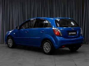 Хетчбэк Kia Rio 2011 года, 739000 рублей, Тюмень