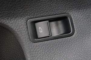 Седан Volkswagen Polo 2020 года, 1419000 рублей, Омск