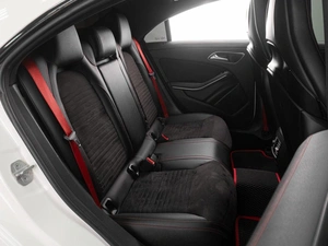 Седан Mercedes-benz CLA-класс AMG 2016 года, 2649000 рублей, Тюмень