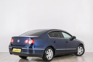 Седан Volkswagen Passat 2010 года, 889000 рублей, Красноярск