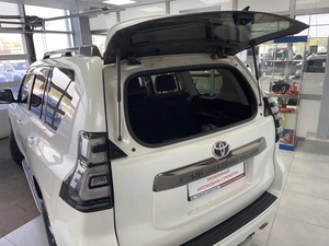 Внедорожник Toyota Land Cruiser Prado 2021 года, 6400000 рублей, Красноярск