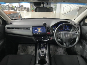 Внедорожник Honda Vezel 2014 года, 1487000 рублей, Солонцы