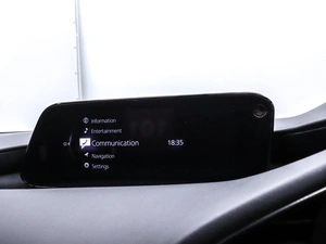 Хетчбэк Mazda 3 2019 года, 1699000 рублей, Красноярск