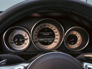 Седан Mercedes-benz E-класс 2013 года, 2580000 рублей, Краснодар