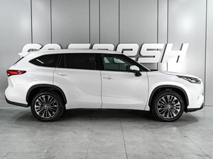 Внедорожник Toyota Highlander 2026 года, 5649000 рублей, Ростов-на-Дону