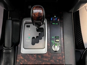 Внедорожник Toyota Land Cruiser 2012 года, 3899000 рублей, Красноярск