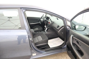 Хэтчбек Kia Ceed 2013 года, 1079000 рублей, Обнинск