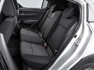 Хетчбэк Kia Rio X-Line 2018 года, 1249000 рублей, Тюмень