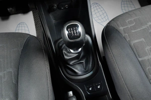 Хетчбэк Kia Rio 2016 года, 1129000 рублей, Тюмень