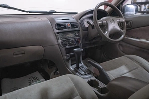 Седан Nissan Sunny 2000 года, 229000 рублей, Томск