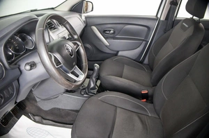Седан Renault Logan Stepway 2019 года, 1249000 рублей, Пермь