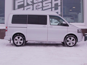 Фургон Volkswagen Transporter 2011 года, 1650000 рублей, Владимир
