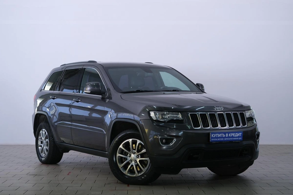 Внедорожник Jeep Grand Cherokee 2013 года, 2599000 рублей, Омск