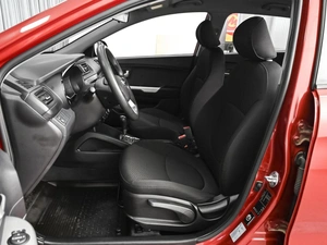 Хетчбэк Kia Rio 2013 года, 1060000 рублей, Ставрополь