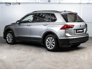 Внедорожник Volkswagen Tiguan 2020 года, 2475000 рублей, Ставрополь