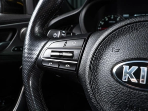 Лифтбек Kia Stinger 2018 года, 2930000 рублей, Волгоград