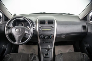 Седан Toyota Corolla 2008 года, 839000 рублей, Пермь