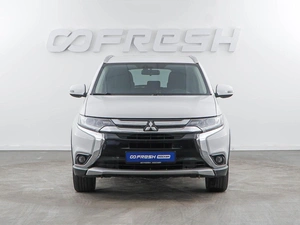 Внедорожник Mitsubishi Outlander 2018 года, 2035055 рублей, Москва