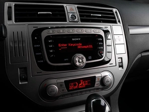 Внедорожник Ford Kuga 2011 года, 1249000 рублей, Тюмень