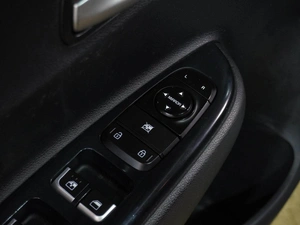 Хетчбэк Kia Rio X-Line 2018 года, 1359000 рублей, Воронеж