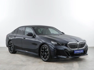 Седан BMW 5 серия 2023 года, 6949050 рублей, Москва