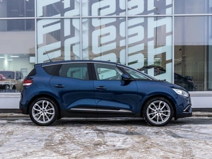 Минивэн Renault Scenic 2018 года, 1280000 рублей, Самара