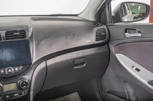 Хетчбэк Hyundai Solaris 2012 года, 859000 рублей, Томск
