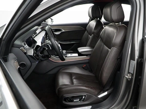 Седан Audi A8 2017 года, 5249999 рублей, Москва