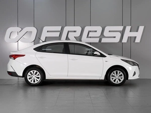 Седан Hyundai Solaris 2021 года, 1559000 рублей, Красный Пахарь