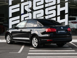 Седан Volkswagen Jetta 2011 года, 935000 рублей, Волгоград