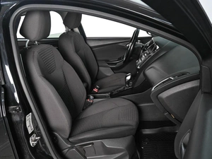 Хетчбэк Ford Focus 2018 года, 1179000 рублей, Ростов-на-Дону