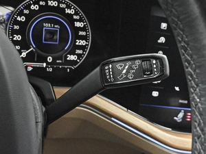 Внедорожник Volkswagen Touareg 2022 года, 6375000 рублей, Ставрополь